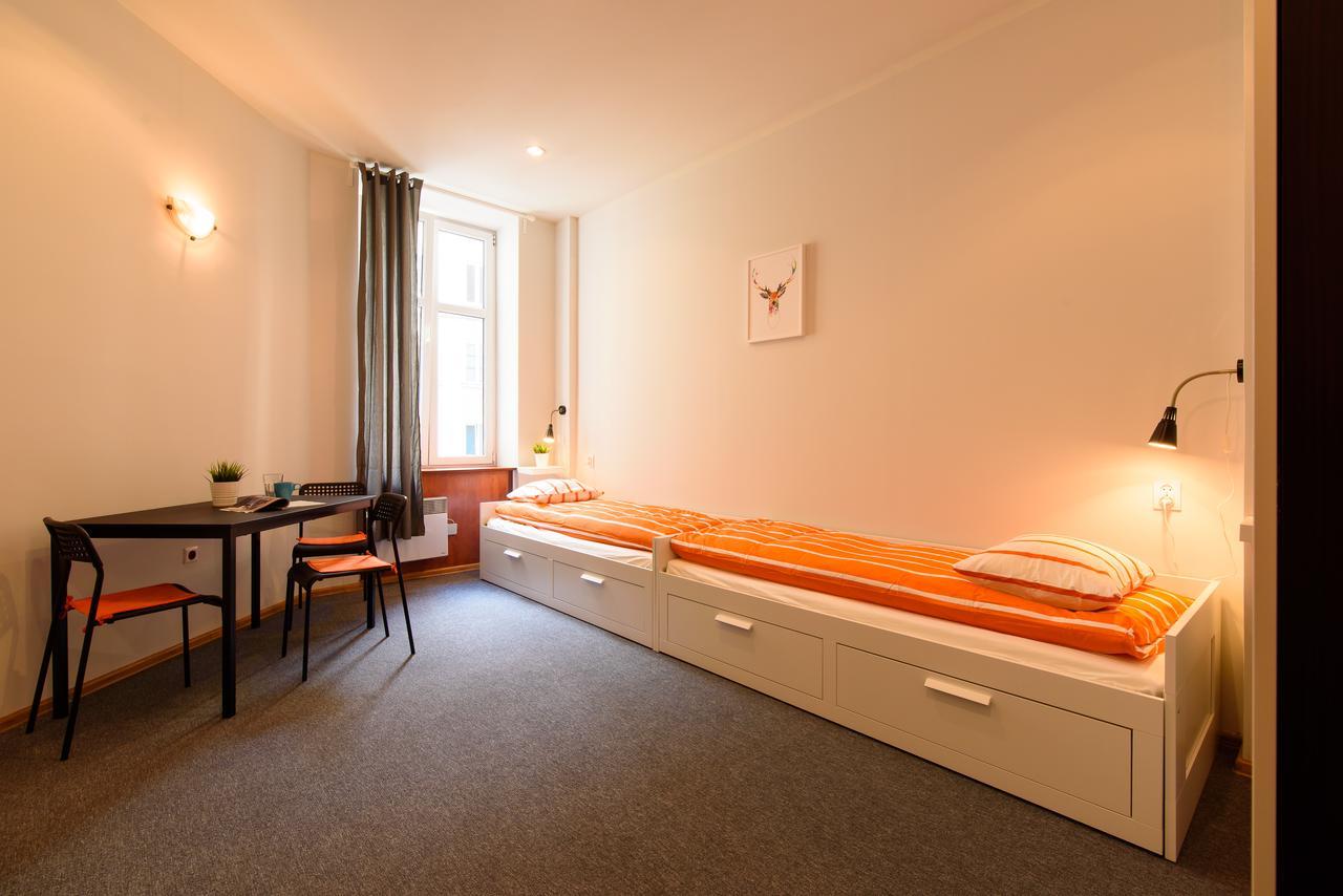 Constitution Square Rooms Warsaw Ngoại thất bức ảnh